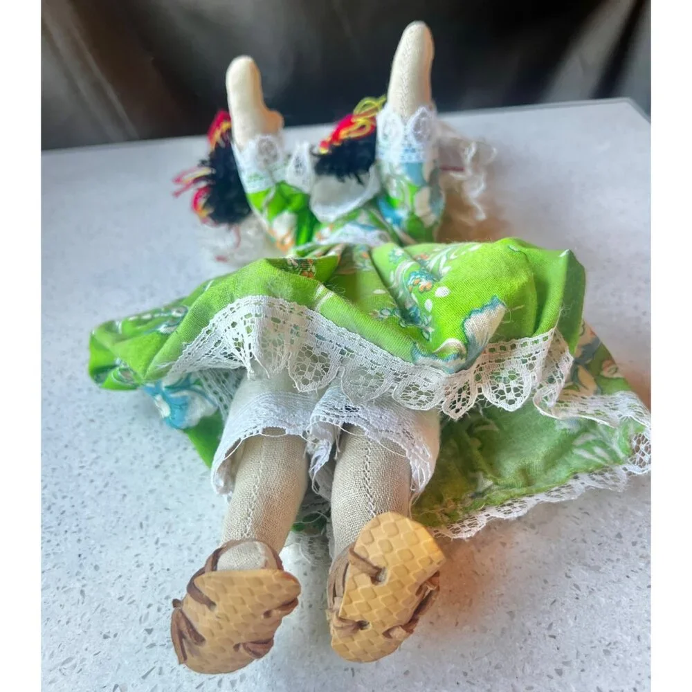 Handmade St. Thomas Folk Cloth Doll VTG In Traditional Green Dress With Veil